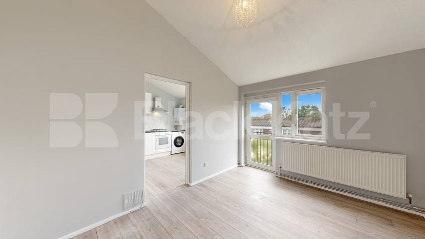 Refurbished 1 bedroom property close to Caledonian Road Tube Bradley Close, Caledonian Road